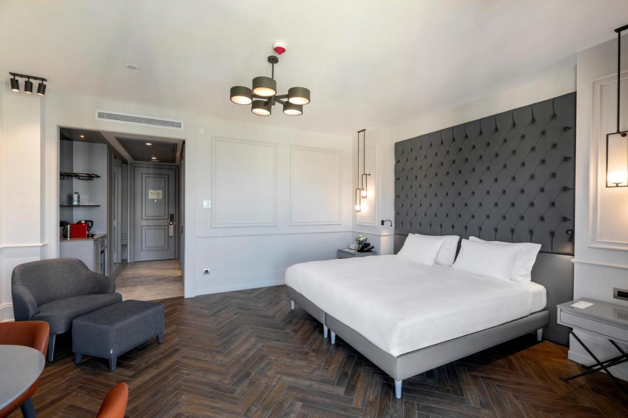 Wish More Hotel Sisli Istanboel Buitenkant foto Deluxe room