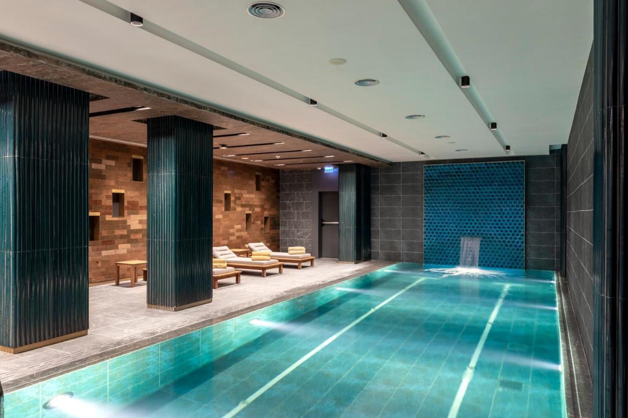 Wish More Hotel Sisli Istanboel Buitenkant foto The spa at The Landmark