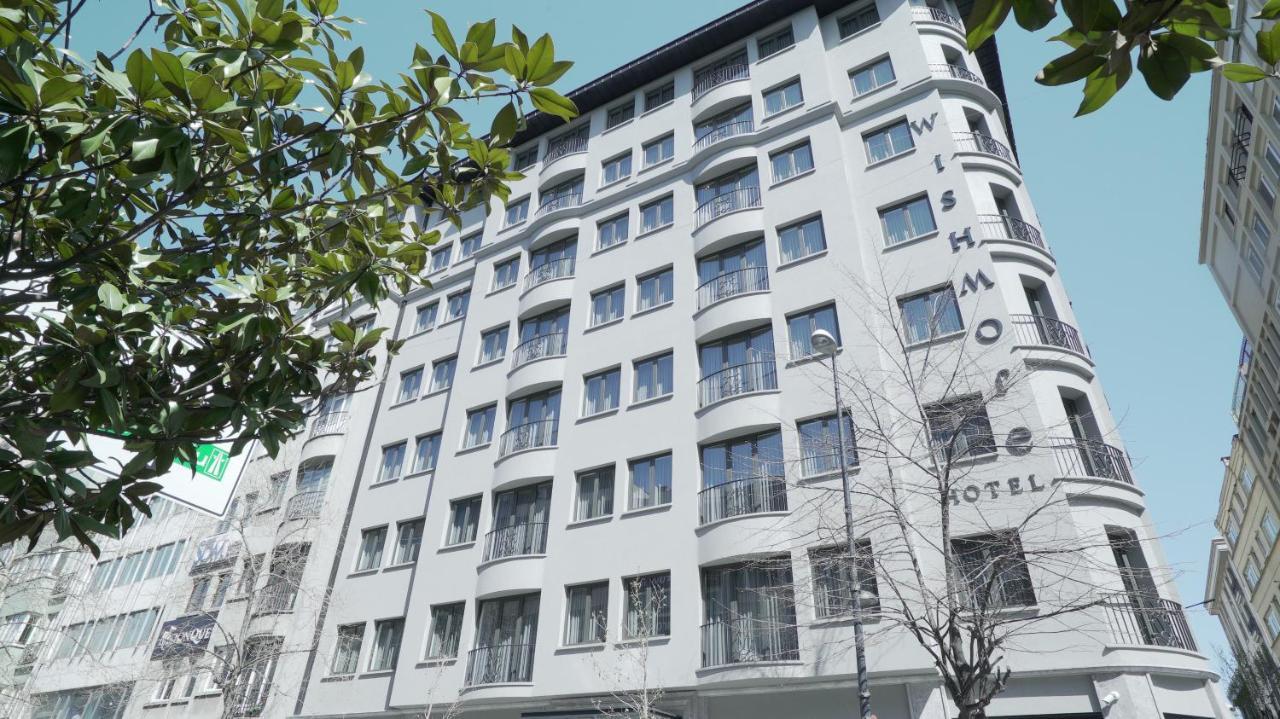 Wish More Hotel Sisli Istanboel Buitenkant foto The White Swan Hotel